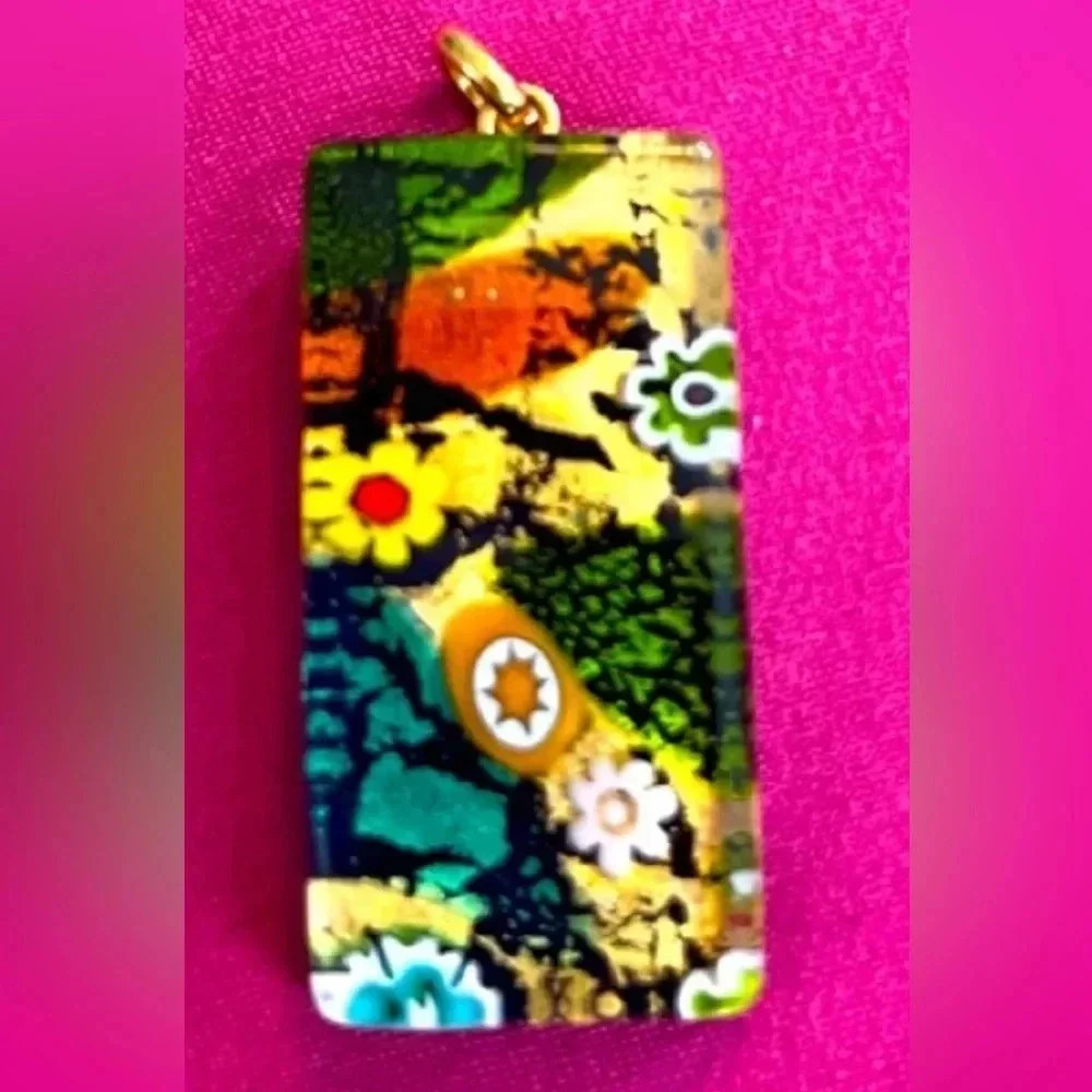 Glass pendant